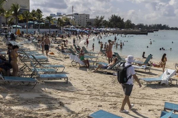 Content image for Safety Concerns at Popular Destinations: Staying Vigilant on Your Travels