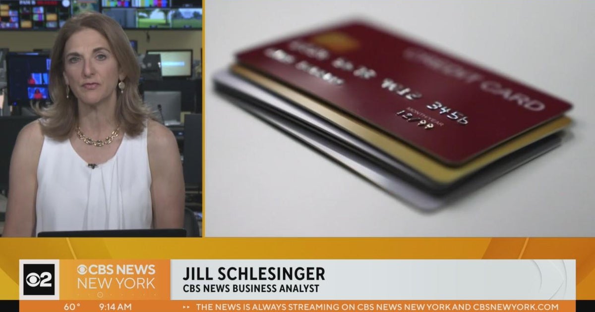 Featured image for Visa Guides: Budgeting for Visa Costs and Avoiding Unexpected Fees