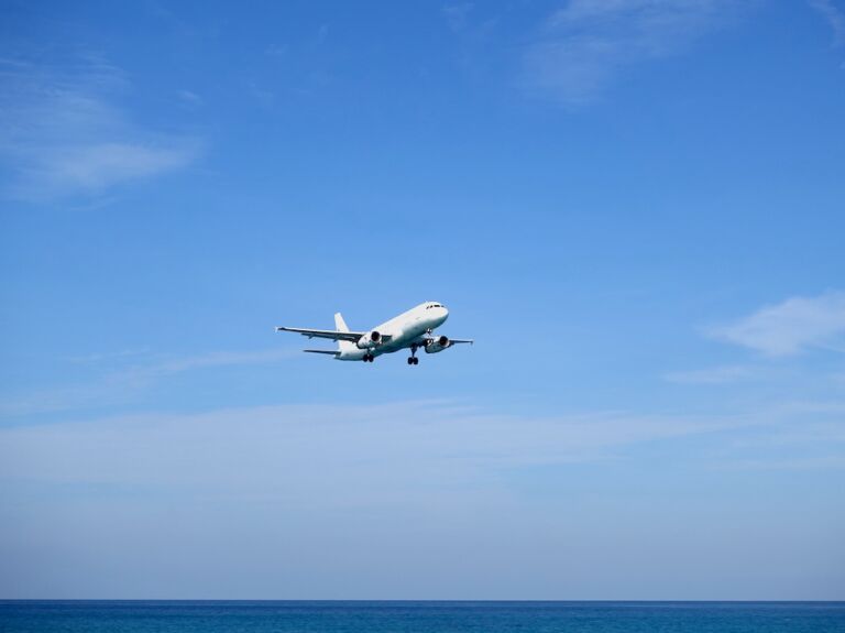 Featured image for Visa Guides: Understanding Transit Visa Rules for Connecting Flights